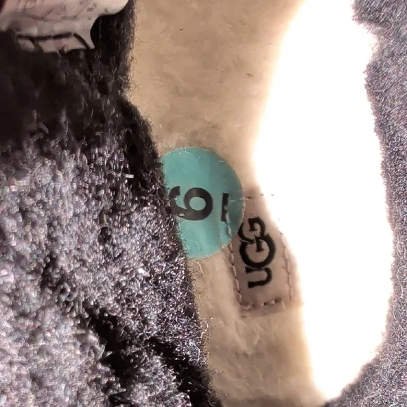 UGG Classic Glossy Clear Mini Black Rain Boots Women's Size 6 MSRP $160 - Picture 11 of 11